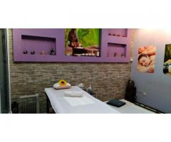 Massagista profissional faço massagem de relaxamento em ambiente relaxante/911796903