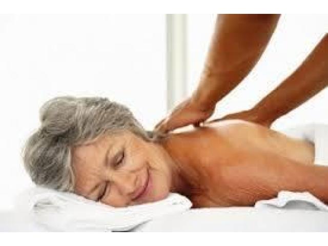 Massagem Grátis para senhora 50-80 ou portadora de Deficiência